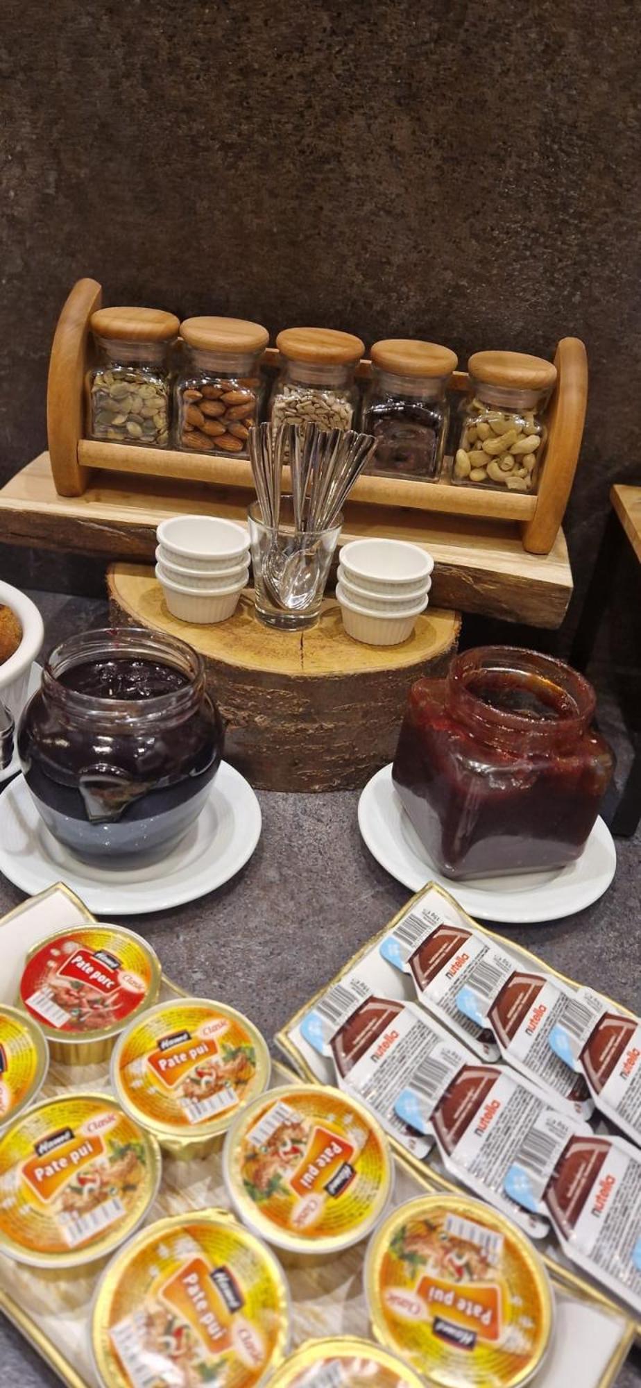 فندق Casa Calfelor Kolping تيميشورا المظهر الخارجي الصورة